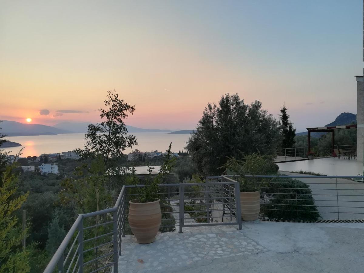 Villa Πέτρα, Ελιά Και Λεβάντα Tolón Exterior foto