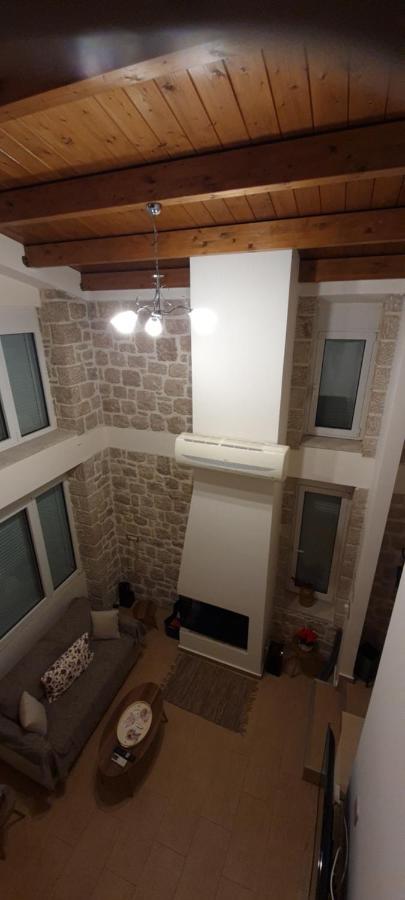 Villa Πέτρα, Ελιά Και Λεβάντα Tolón Exterior foto
