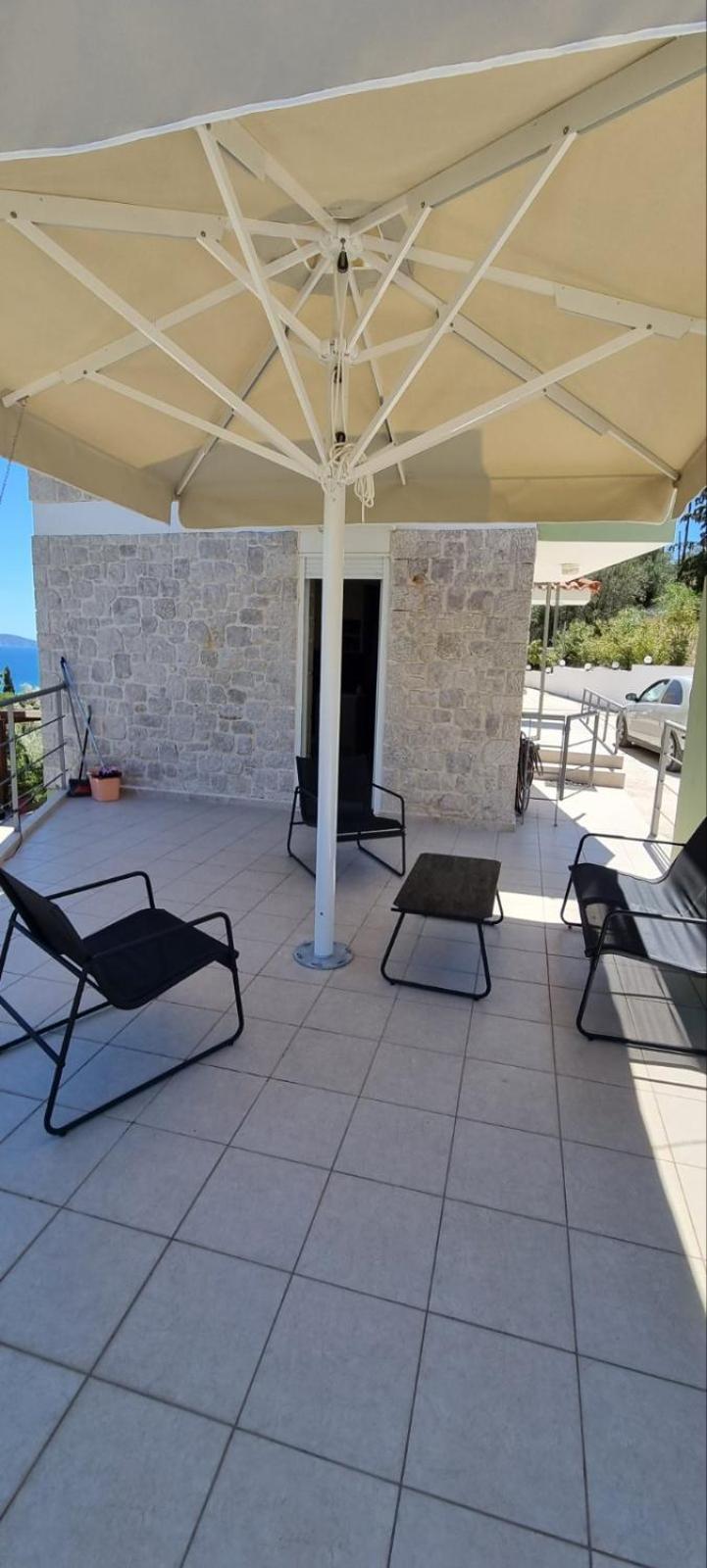 Villa Πέτρα, Ελιά Και Λεβάντα Tolón Exterior foto